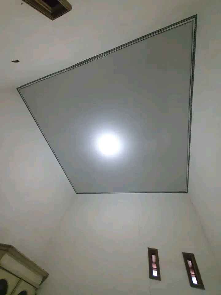 Plafon Pvc Motif Kayu Coklat Muda